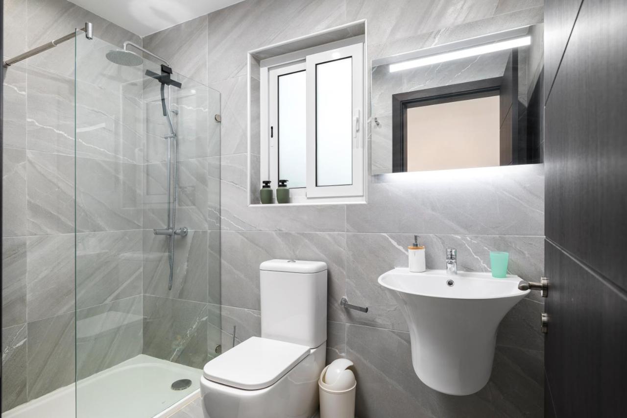 Modern 3Br Stylish Apartment With Large Balcony - Close To St Julians And St Georges Bay Is-Swieqi Exterior photo